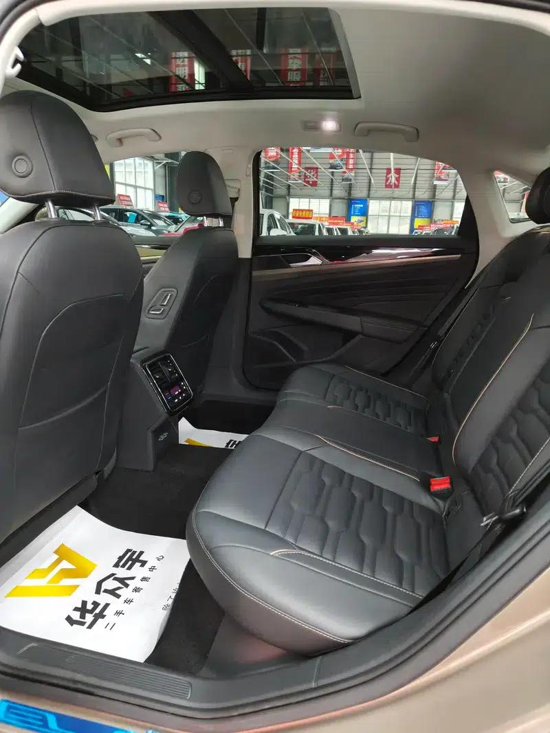 2019 Volkswagen Passat 330TSI Elite Edition (China VI Emission Standard) — миниатюра 16