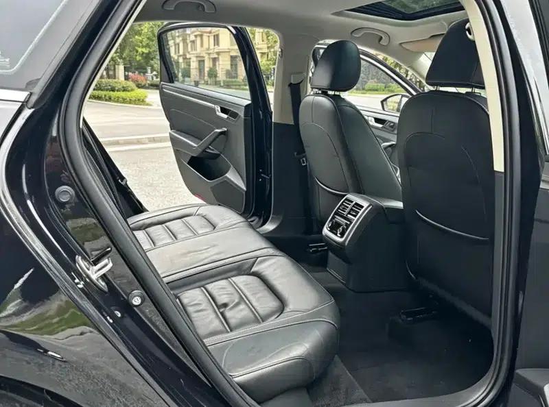 2017 Passat 330TSI DSG Premium Edition — миниатюра 10