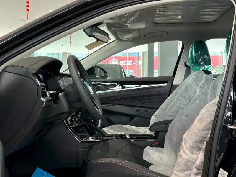 2025 Passat PHEV 430PHEV Hybrid Business Edition — миниатюра 13