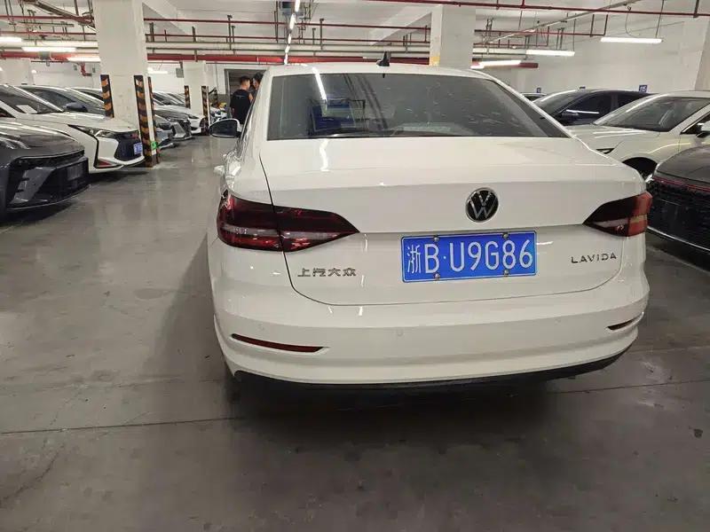 2021 Volkswagen Lavida 1.5L Automatic Fashion Edition — миниатюра 5