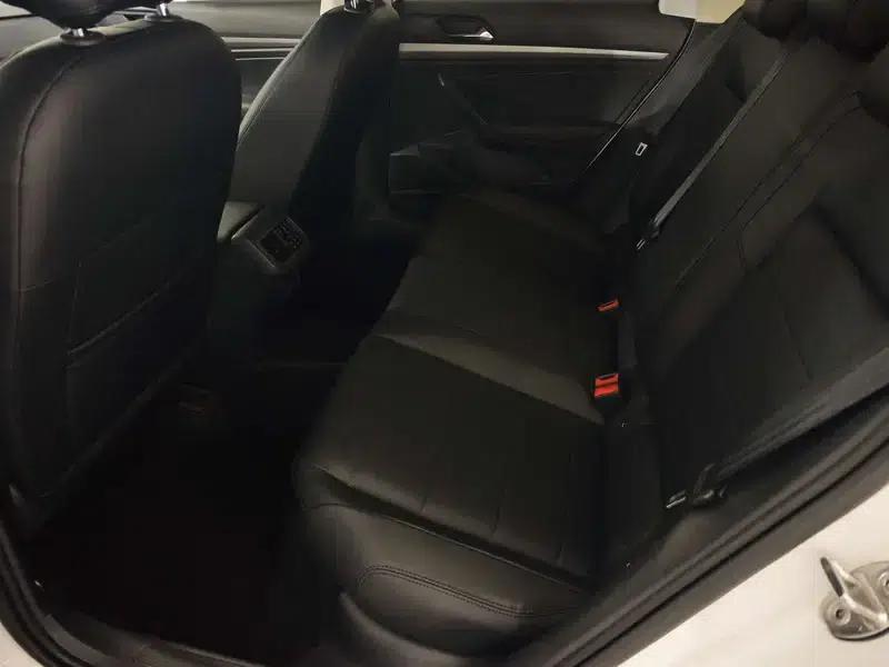 2021 Volkswagen Lavida 1.5L Automatic Fashion Edition — миниатюра 10