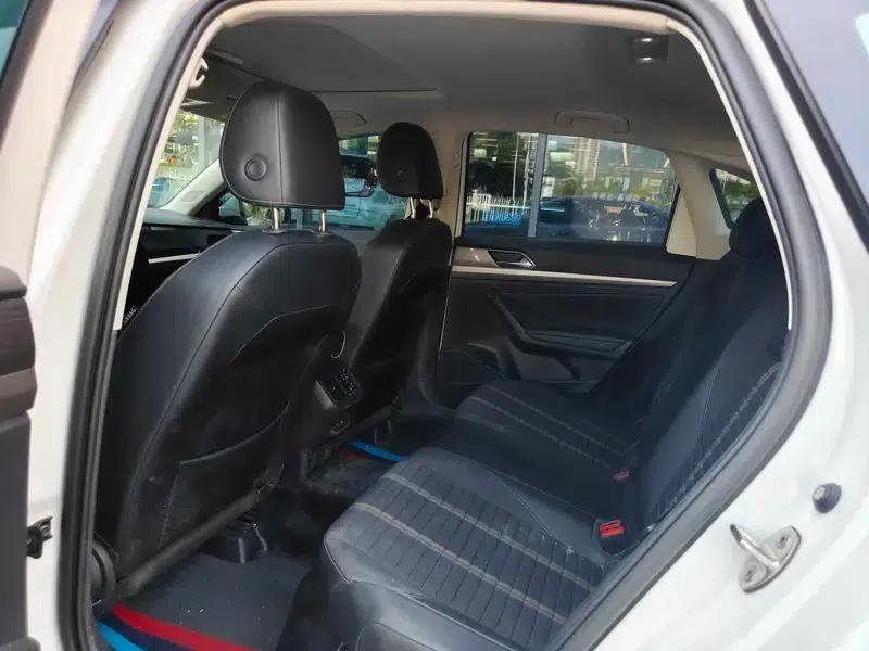 2021 Volkswagen Lavida 1.5L Automatic Comfort Edition — миниатюра 10