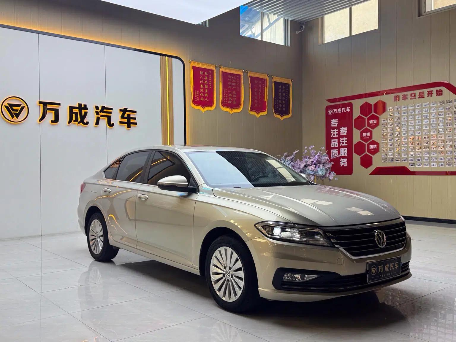 2019 Volkswagen Lavida 1.5L Automatic Comfort Edition (China VI Emission Standard) — миниатюра 2