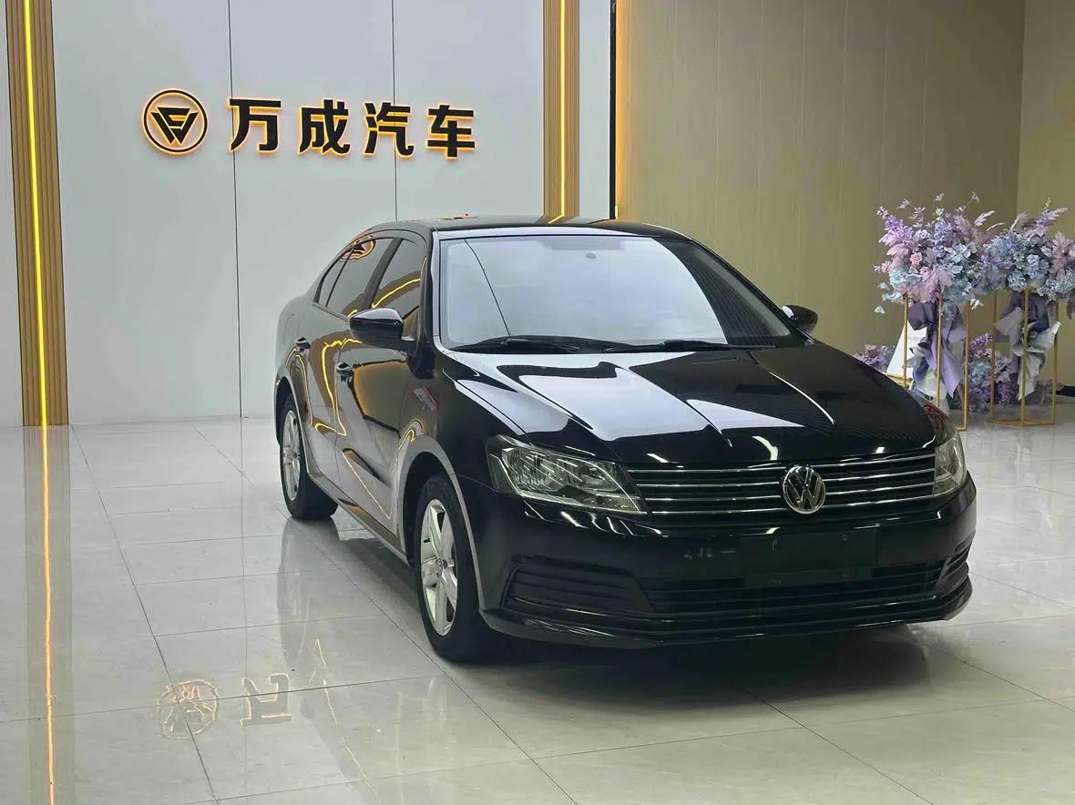 2015 Volkswagen Lavida 1.6L Automatic Fashion Edition — миниатюра 3