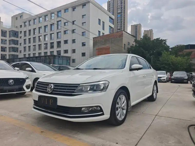 2017 Volkswagen Lavida 1.6L Automatic Comfort Edition — миниатюра 1