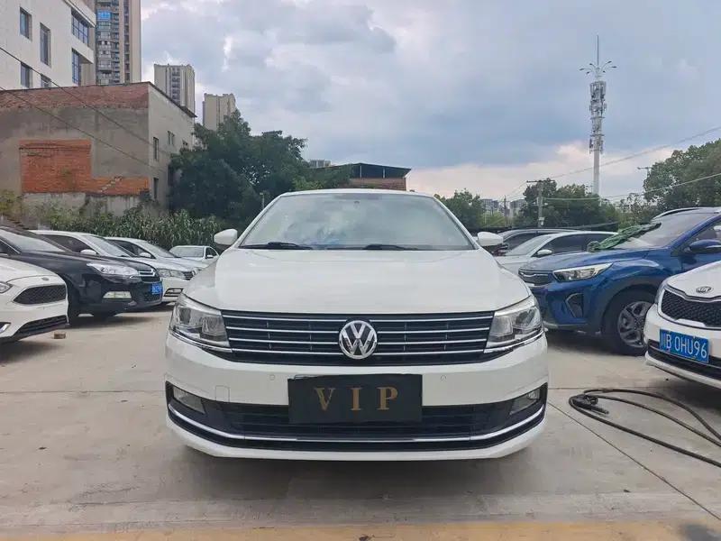 2017 Volkswagen Lavida 1.6L Automatic Comfort Edition — миниатюра 2