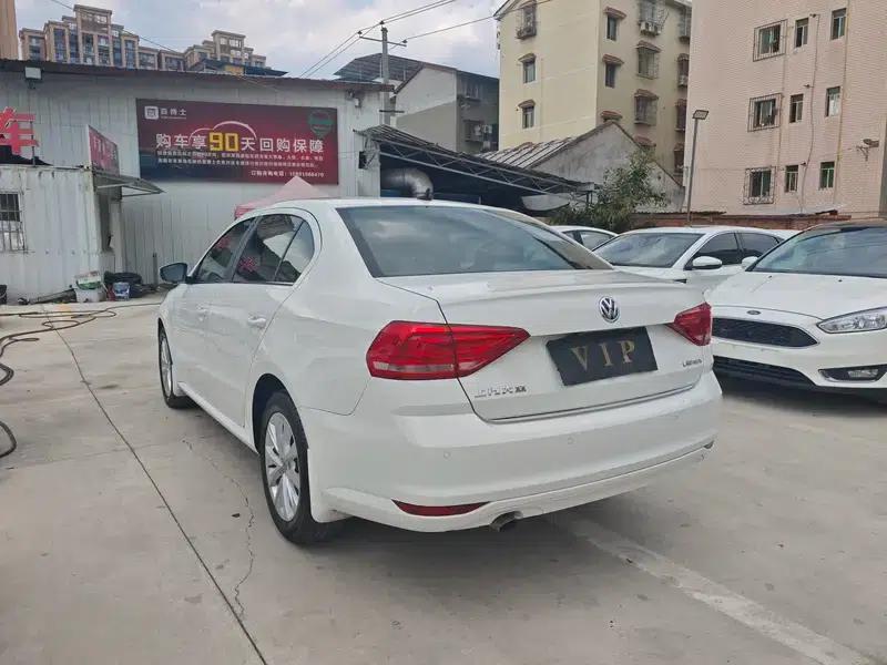 2017 Volkswagen Lavida 1.6L Automatic Comfort Edition — миниатюра 4