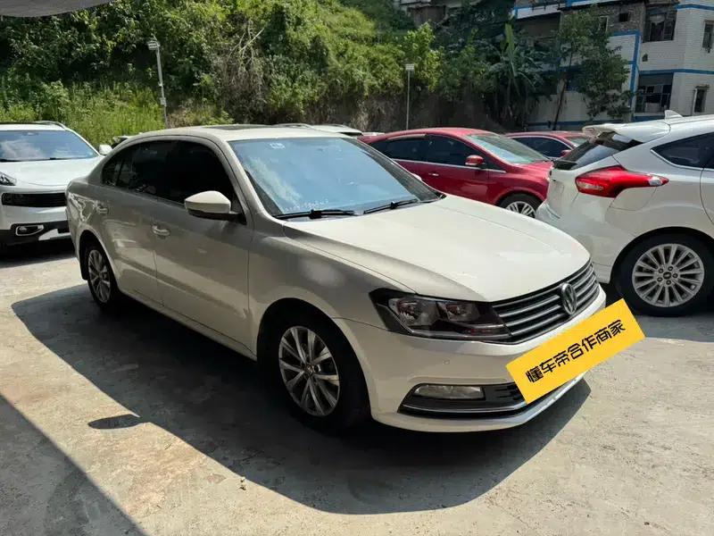 2017 Volkswagen Lavida 230TSI DSG Comfort Edition — миниатюра 3