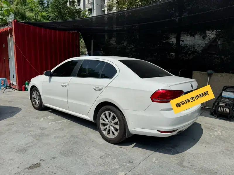 2017 Volkswagen Lavida 230TSI DSG Comfort Edition — миниатюра 4