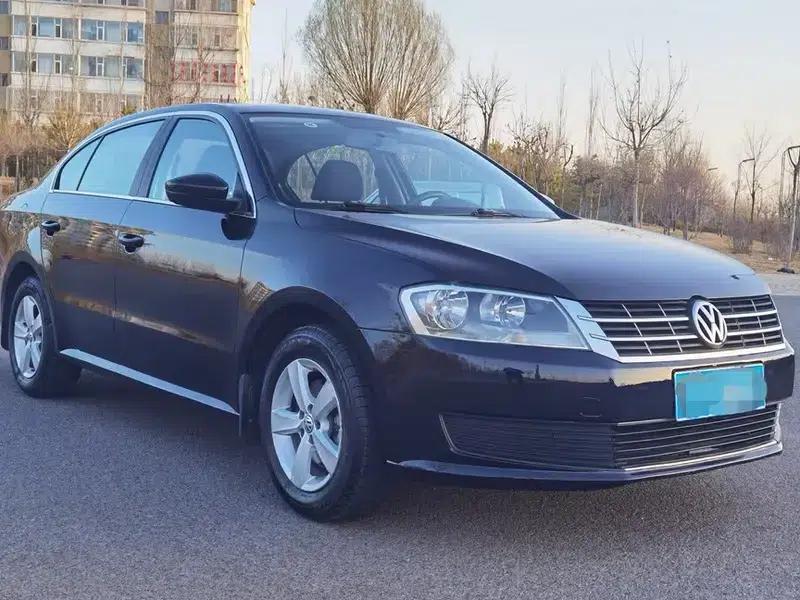 2013 Volkswagen Lavida Classic Facelift 1.6L Manual Fashion Edition — миниатюра 3