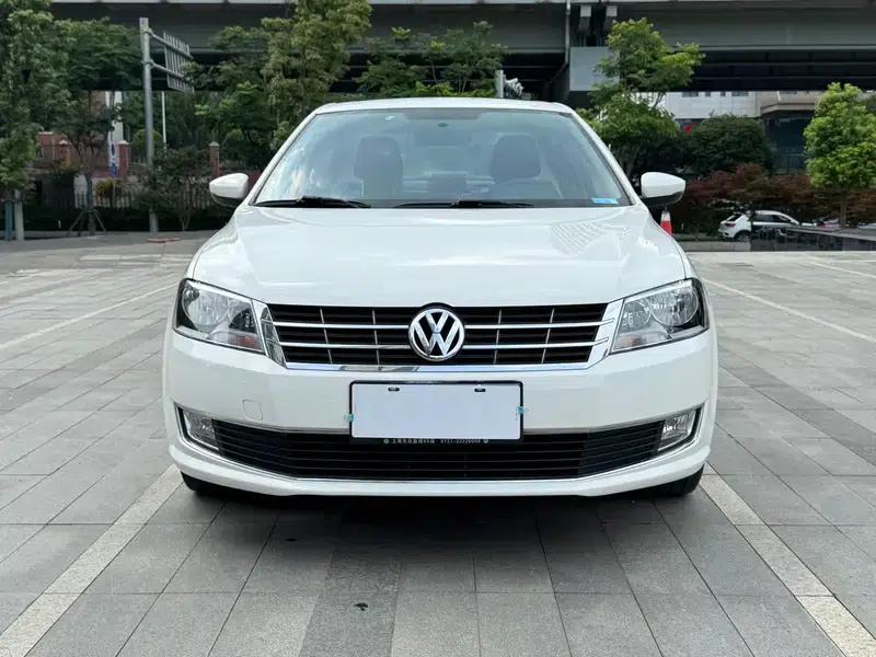 2013 Volkswagen Lavida 1.6L Automatic Comfort Edition — миниатюра 2