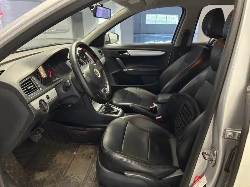 2013 Volkswagen Lavida 1.4TSI DSG Comfort Edition — миниатюра 8