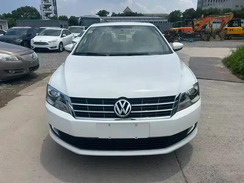 2013 Volkswagen Lavida 1.6L Automatic Comfort Edition — миниатюра 2