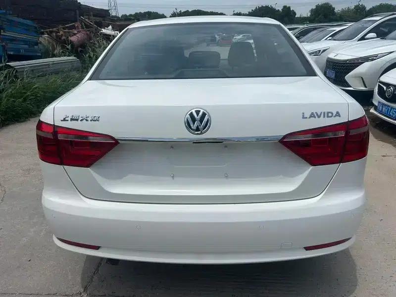 2013 Volkswagen Lavida 1.6L Automatic Comfort Edition — миниатюра 5