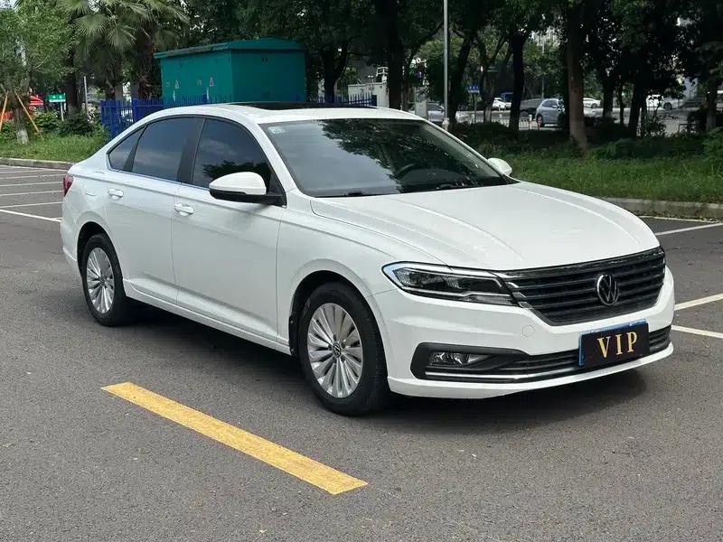 2021 Volkswagen Lavida 1.5L Manual Comfort Edition — миниатюра 15