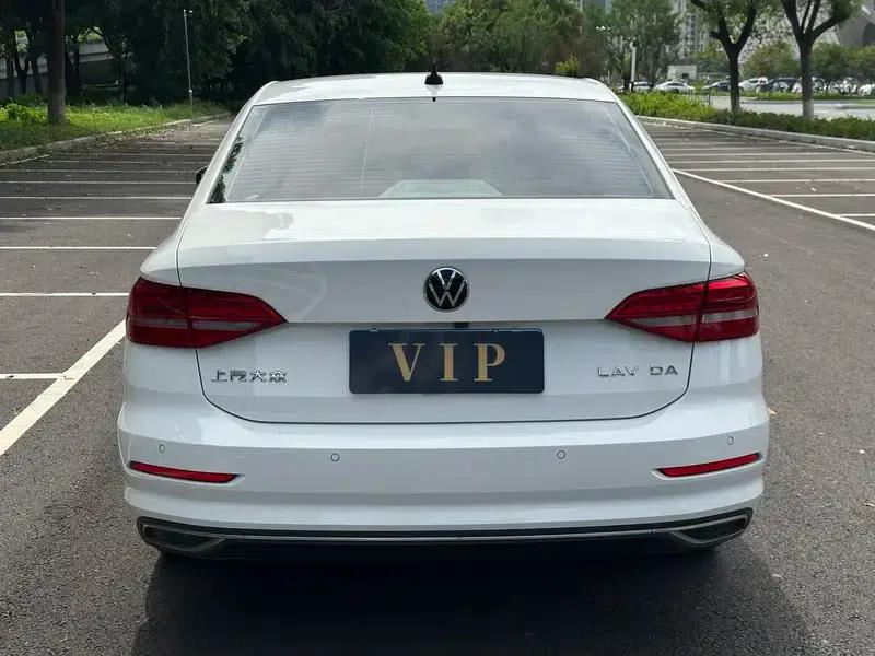 2021 Volkswagen Lavida 1.5L Manual Comfort Edition — миниатюра 5