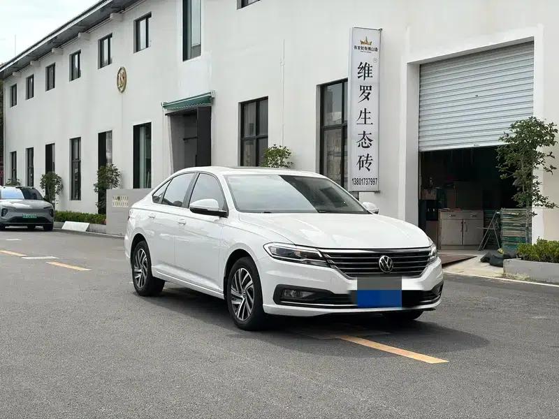 2022 Volkswagen Lavida 1.5L Automatic Comfort Edition — миниатюра 3