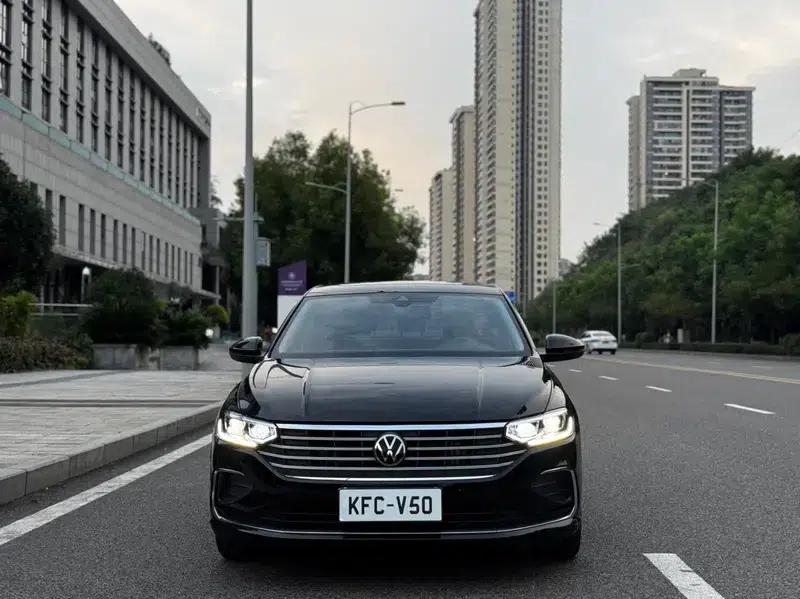 2023 Volkswagen Lavida 300TSI DSG Full Comfort Edition — миниатюра 2