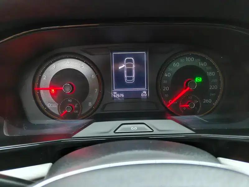2021 Volkswagen Lavida 280TSI DSG Comfort Edition — миниатюра 12
