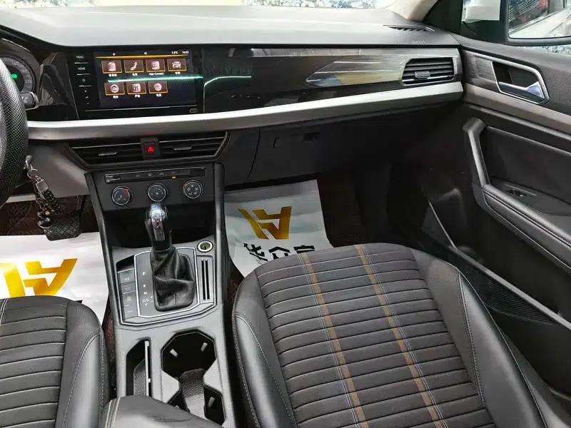 2021 Volkswagen Lavida 280TSI DSG Comfort Edition — миниатюра 10