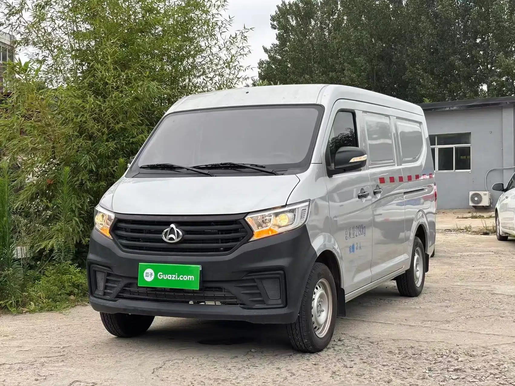 CHANGAN KUAYUE Xing V3 2023 1.3L Gasoline Comfort Model 2-Seater Van — миниатюра 1