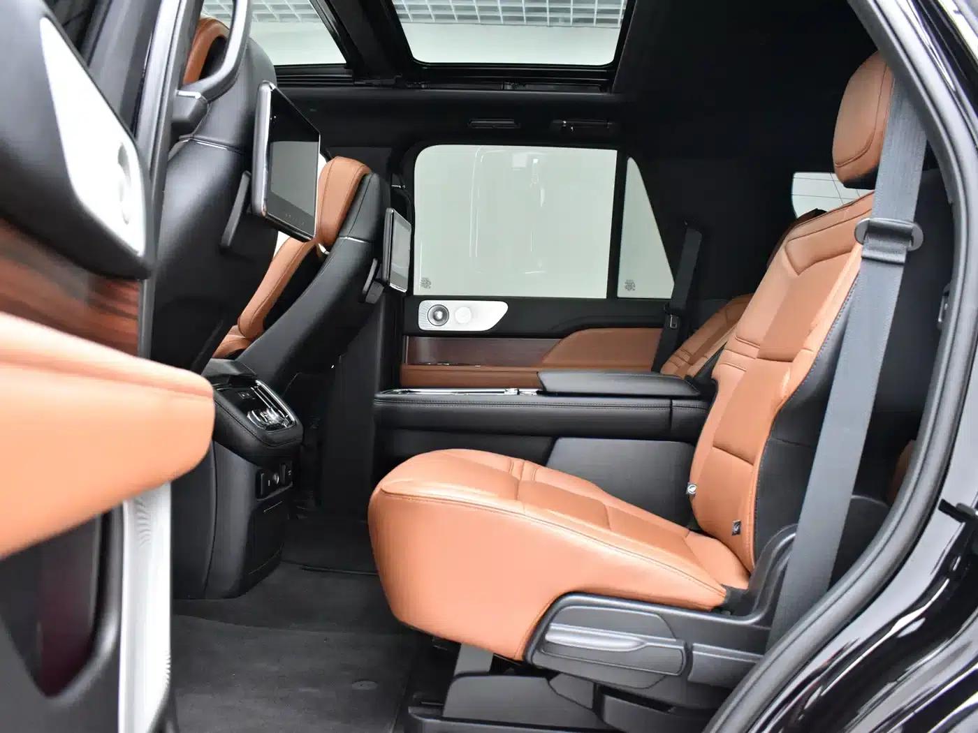 Navigator 2019 3.5T Premium Edition (China VI Emission Standard) — миниатюра 21