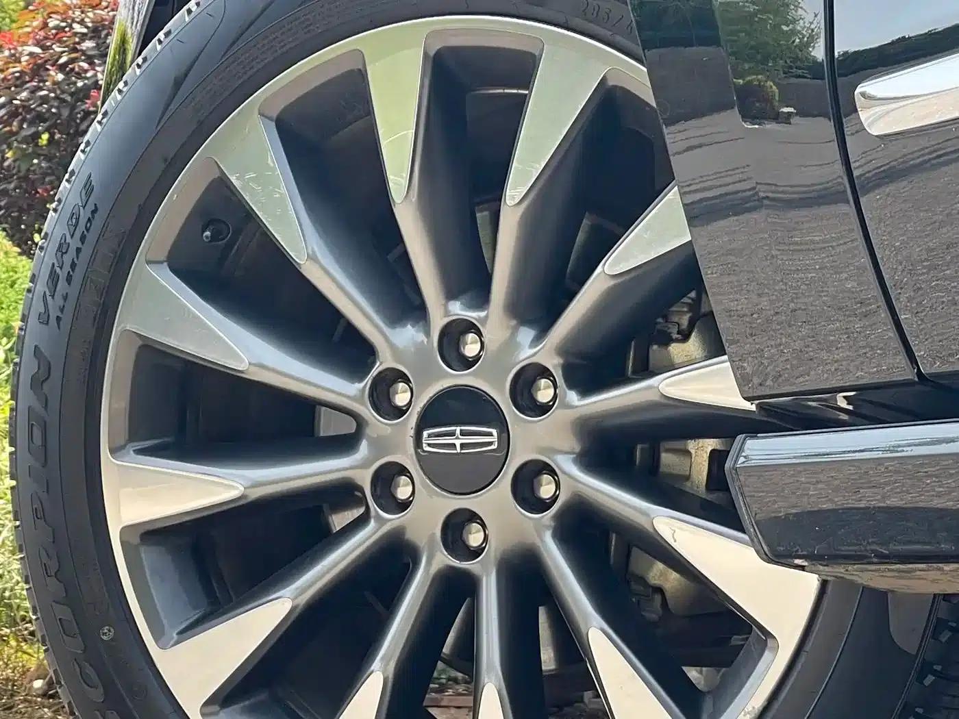 Navigator 2019 3.5T Premium Edition (China VI Emission Standard) — миниатюра 12