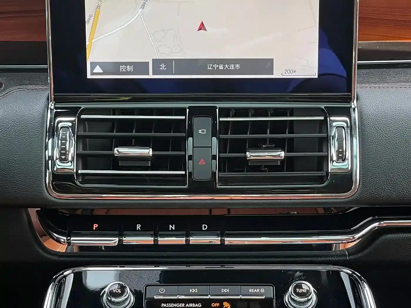 Navigator 2019 3.5T Premium Edition (China VI Emission Standard) — миниатюра 14