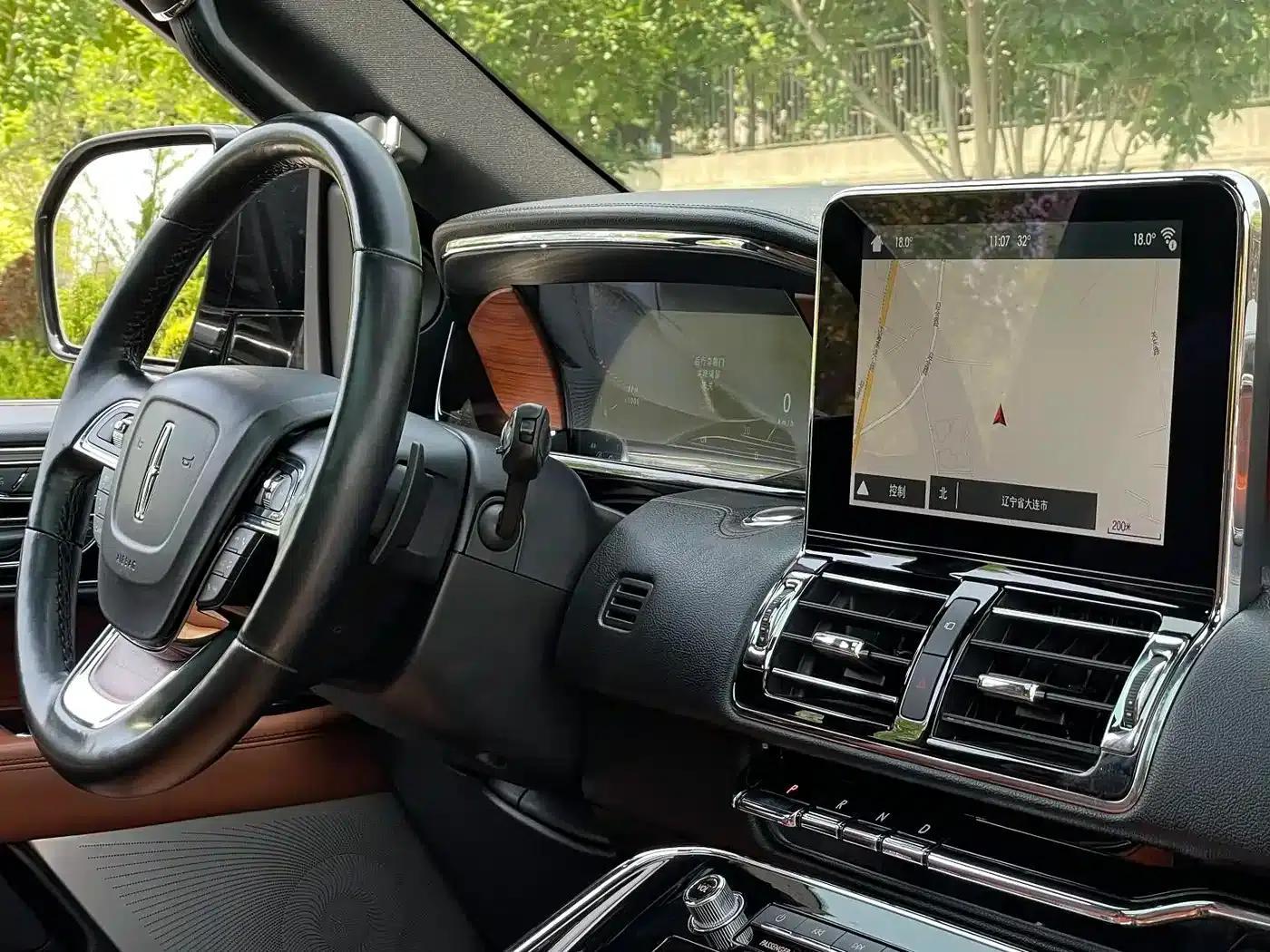 Navigator 2019 3.5T Premium Edition (China VI Emission Standard) — миниатюра 16