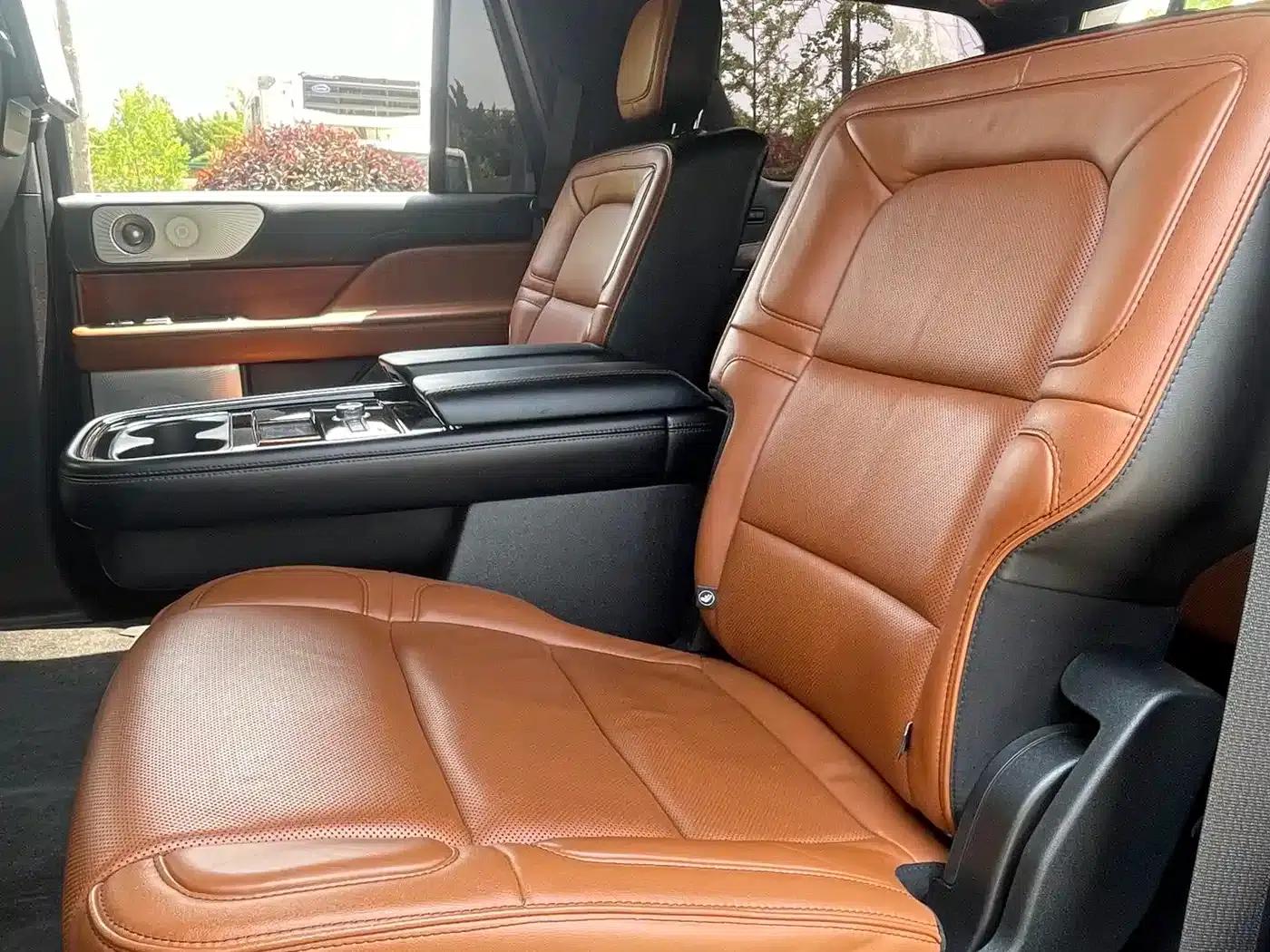 Navigator 2019 3.5T Premium Edition (China VI Emission Standard) — миниатюра 18