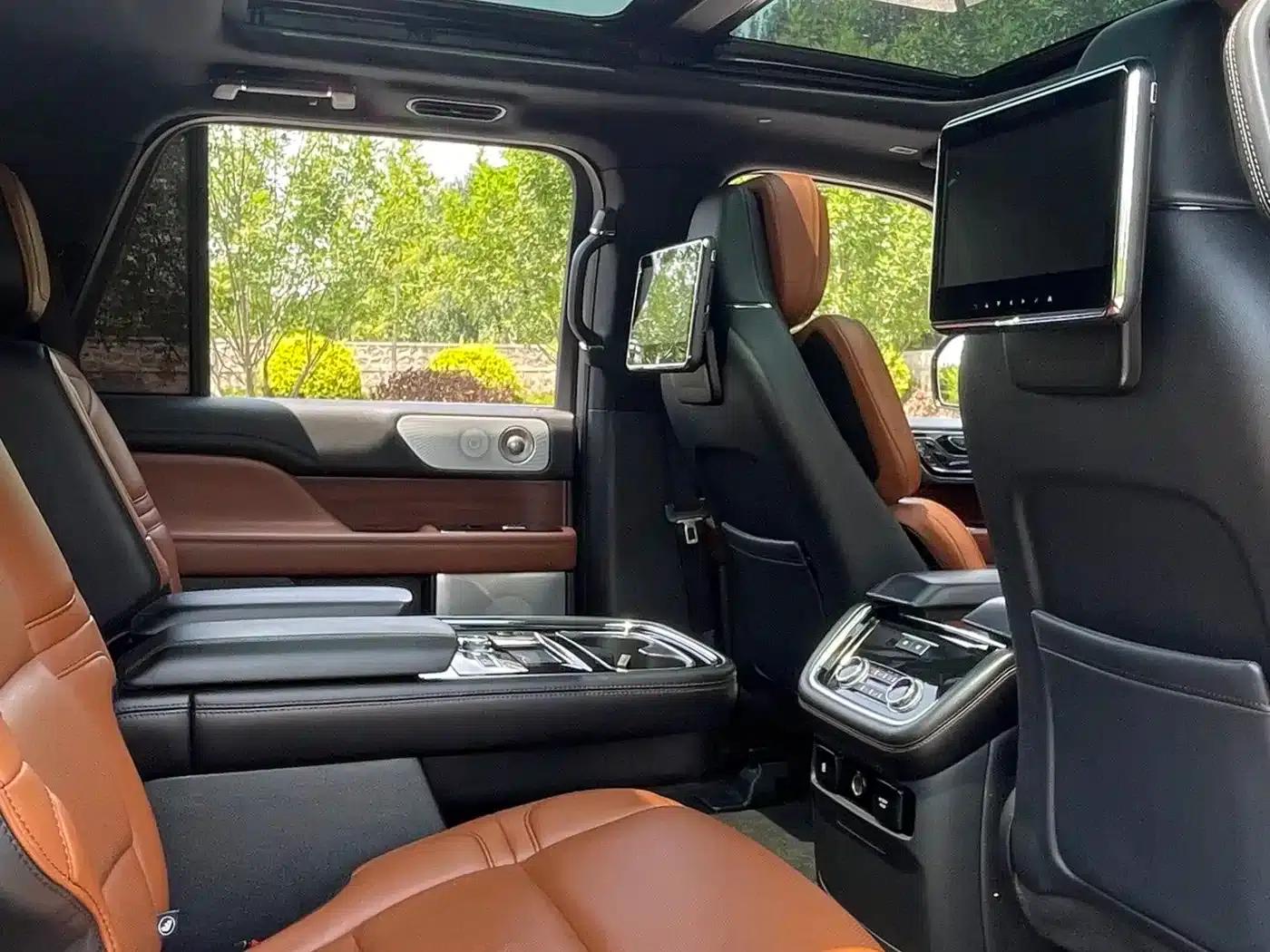 Navigator 2019 3.5T Premium Edition (China VI Emission Standard) — миниатюра 20