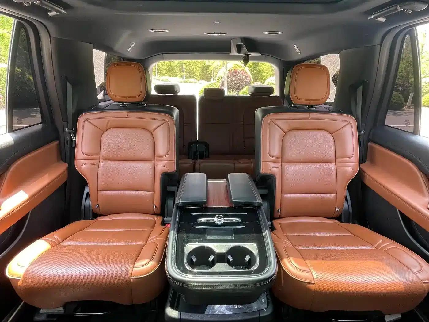 Navigator 2019 3.5T Premium Edition (China VI Emission Standard) — миниатюра 21