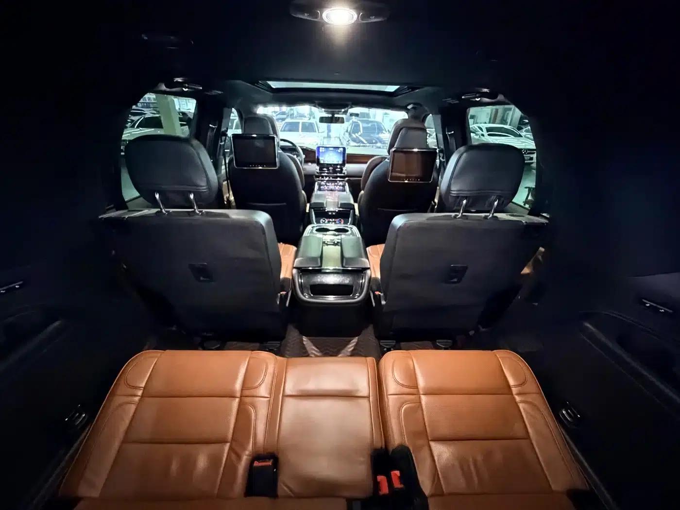 Navigator 2018 3.5T Premium Edition (National V Emission Standard) — миниатюра 16