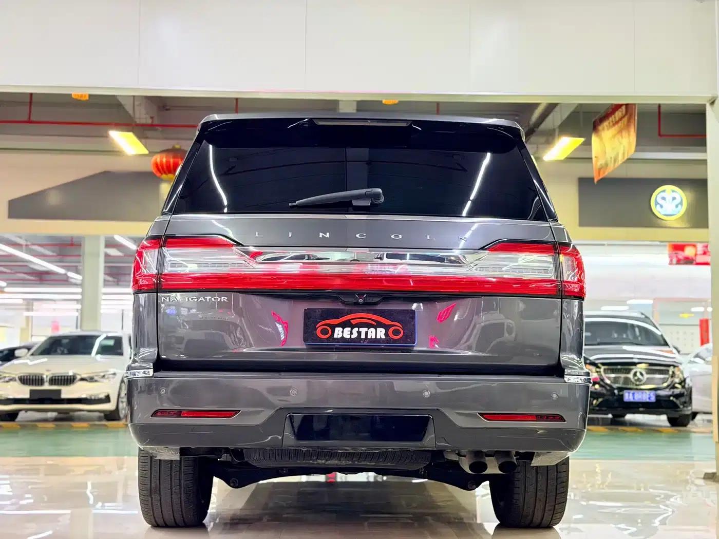 Navigator 2018 3.5T Premium Edition (National V Emission Standard) — миниатюра 3