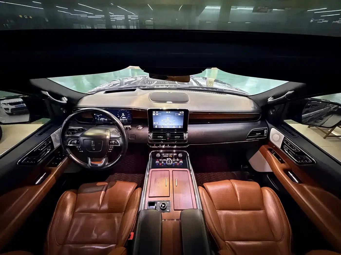 Navigator 2018 3.5T Premium Edition (National V Emission Standard) — миниатюра 10