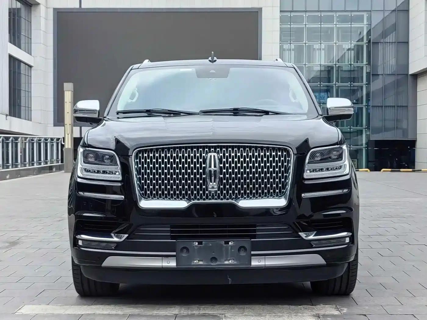 Navigator 2020 3.5T Presidential Series — миниатюра 3