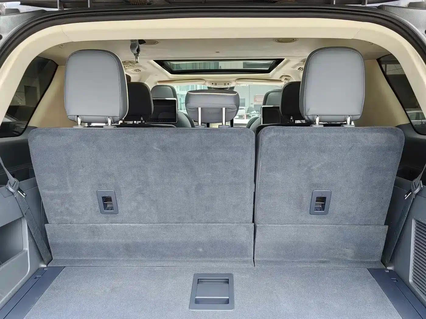 Navigator 2020 3.5T Presidential Series — миниатюра 25
