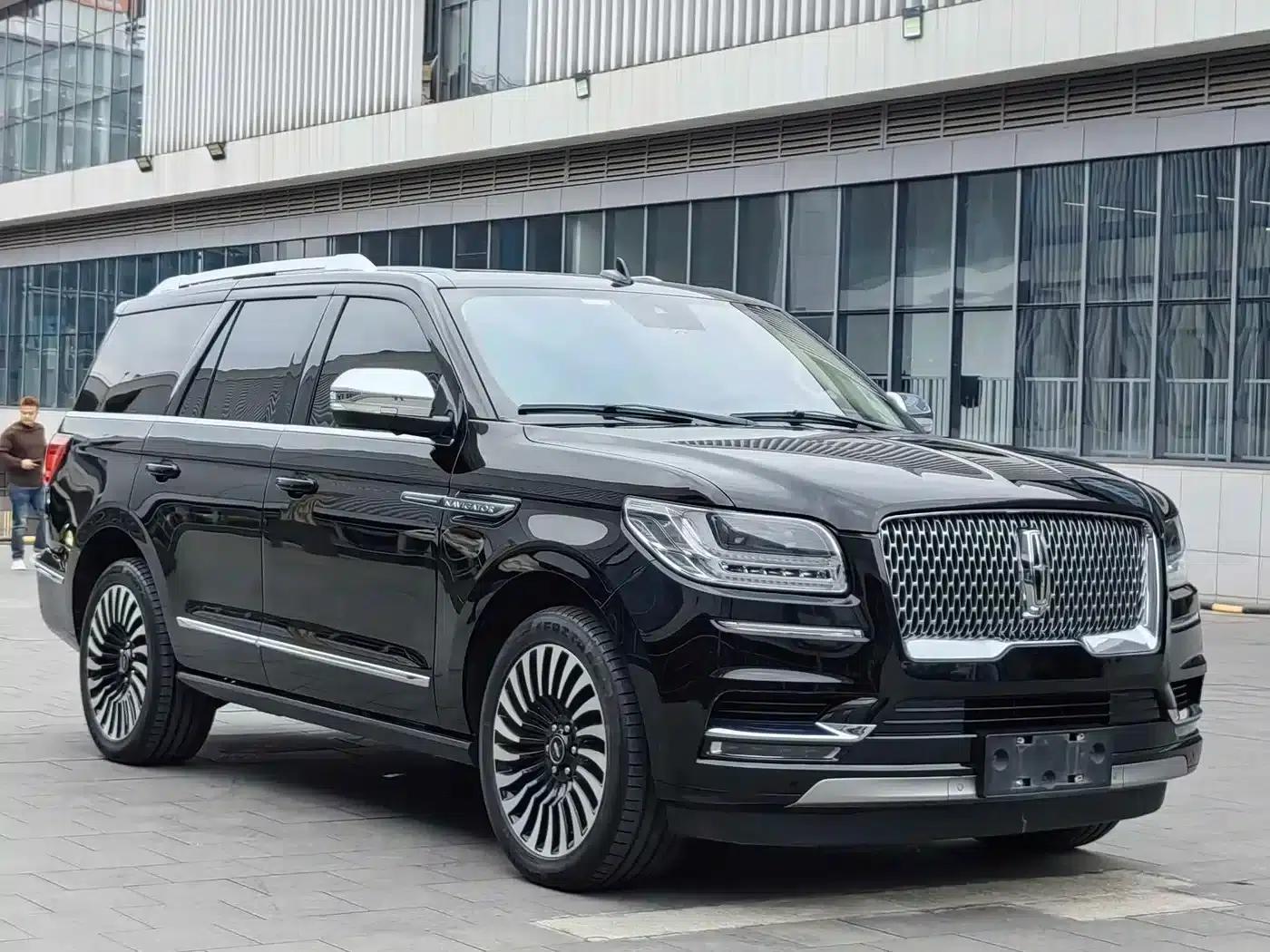 Navigator 2020 3.5T Presidential Series — миниатюра 4