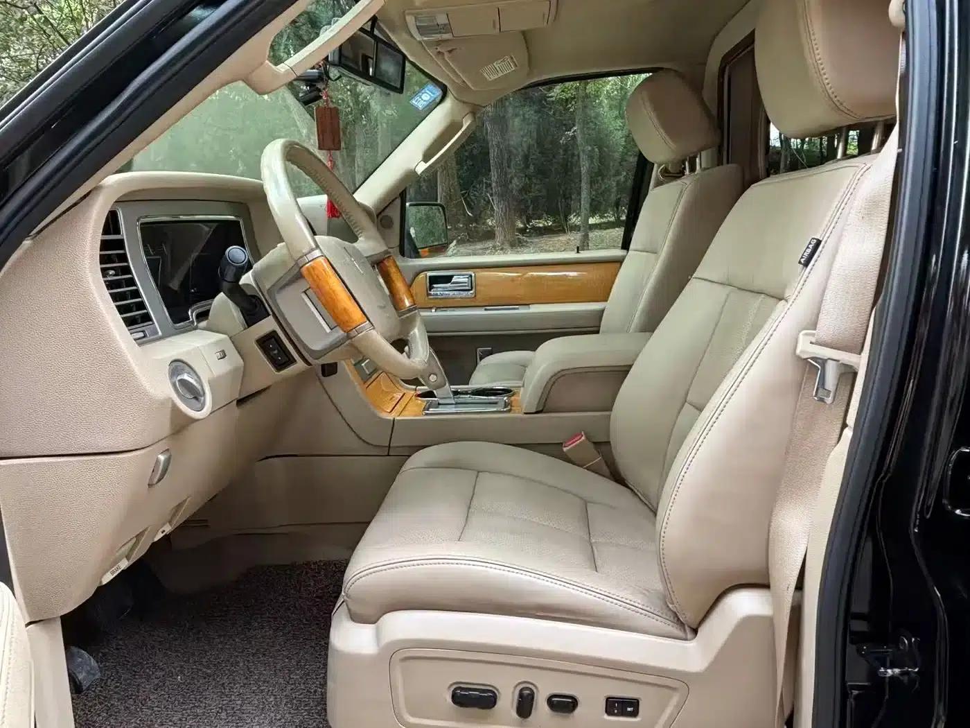 Navigator 2010 5.4L AWD — миниатюра 6