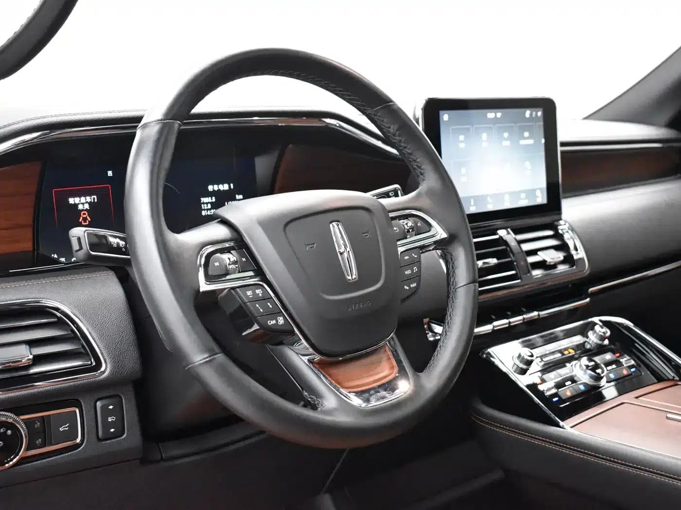 Navigator 2020 3.5T Premium Edition — миниатюра 12