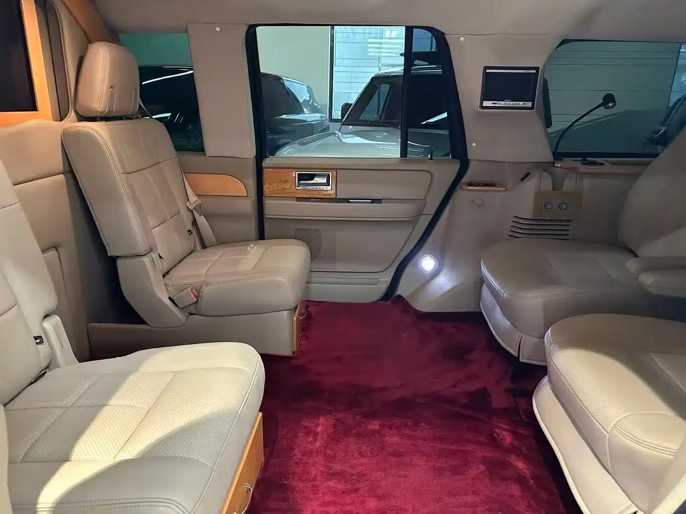 Navigator 2005 5.4L — миниатюра 15