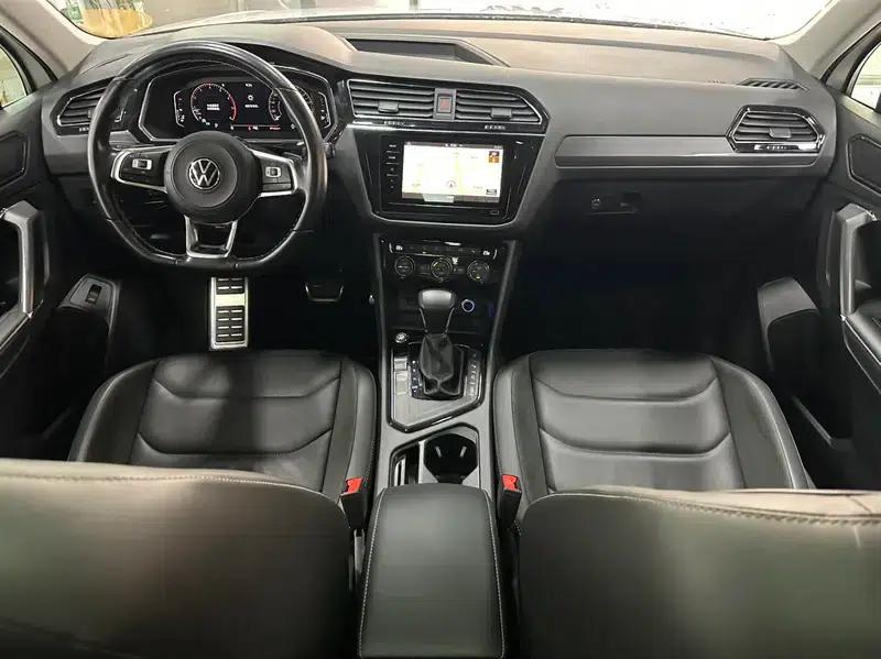 Tiguan L 2021 330TSI Automatic 2WD R-Line Premium Edition — миниатюра 15