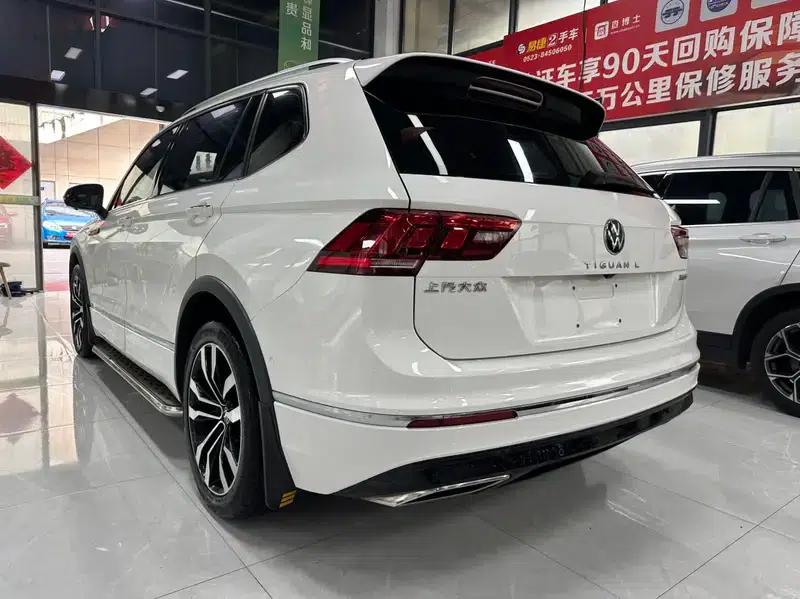 Tiguan L 2021 330TSI Automatic 2WD R-Line Premium Edition — миниатюра 4