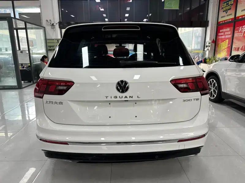 Tiguan L 2021 330TSI Automatic 2WD R-Line Premium Edition — миниатюра 5