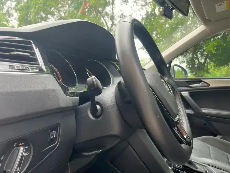 Tiguan L 2020 330TSI Automatic 2WD Panoramic Comfort Edition (National V Emission Standard) — миниатюра 14