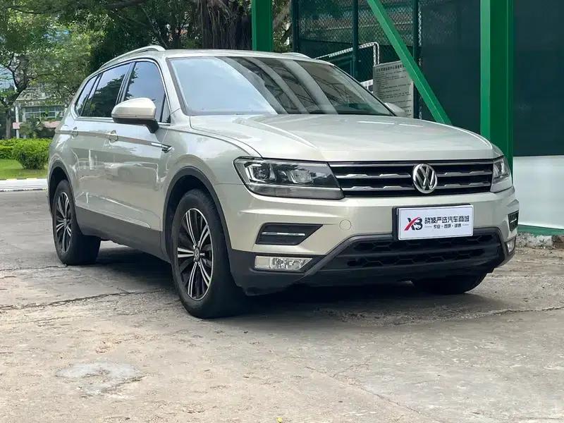 Tiguan L 2020 330TSI Automatic 2WD Panoramic Comfort Edition (National V Emission Standard) — миниатюра 3