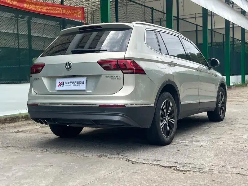 Tiguan L 2020 330TSI Automatic 2WD Panoramic Comfort Edition (National V Emission Standard) — миниатюра 5