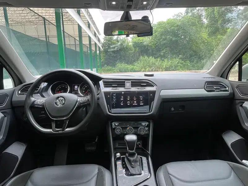Tiguan L 2020 330TSI Automatic 2WD Panoramic Comfort Edition (National V Emission Standard) — миниатюра 10