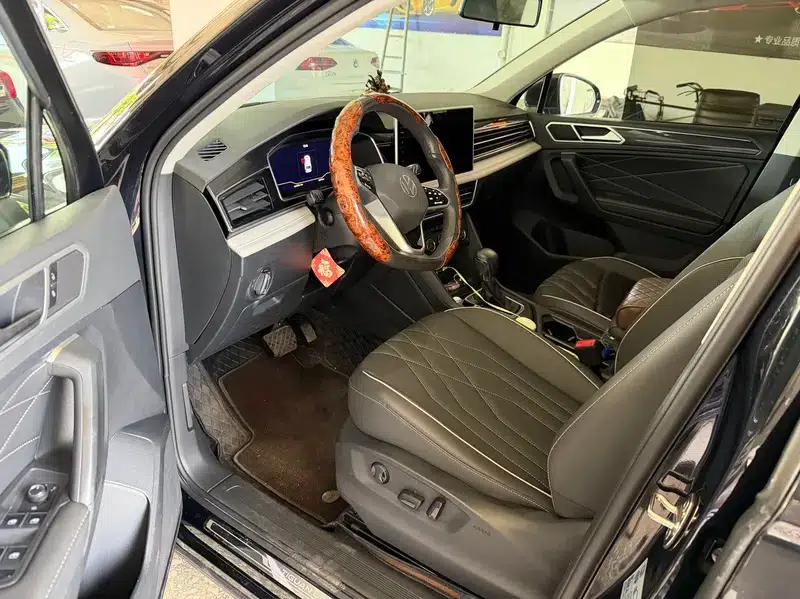 Tiguan L 2023 280TSI Trendy Limited Edition — миниатюра 12