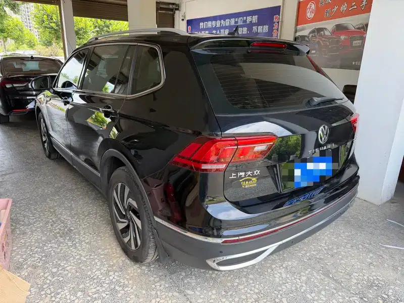 Tiguan L 2023 280TSI Trendy Limited Edition — миниатюра 4